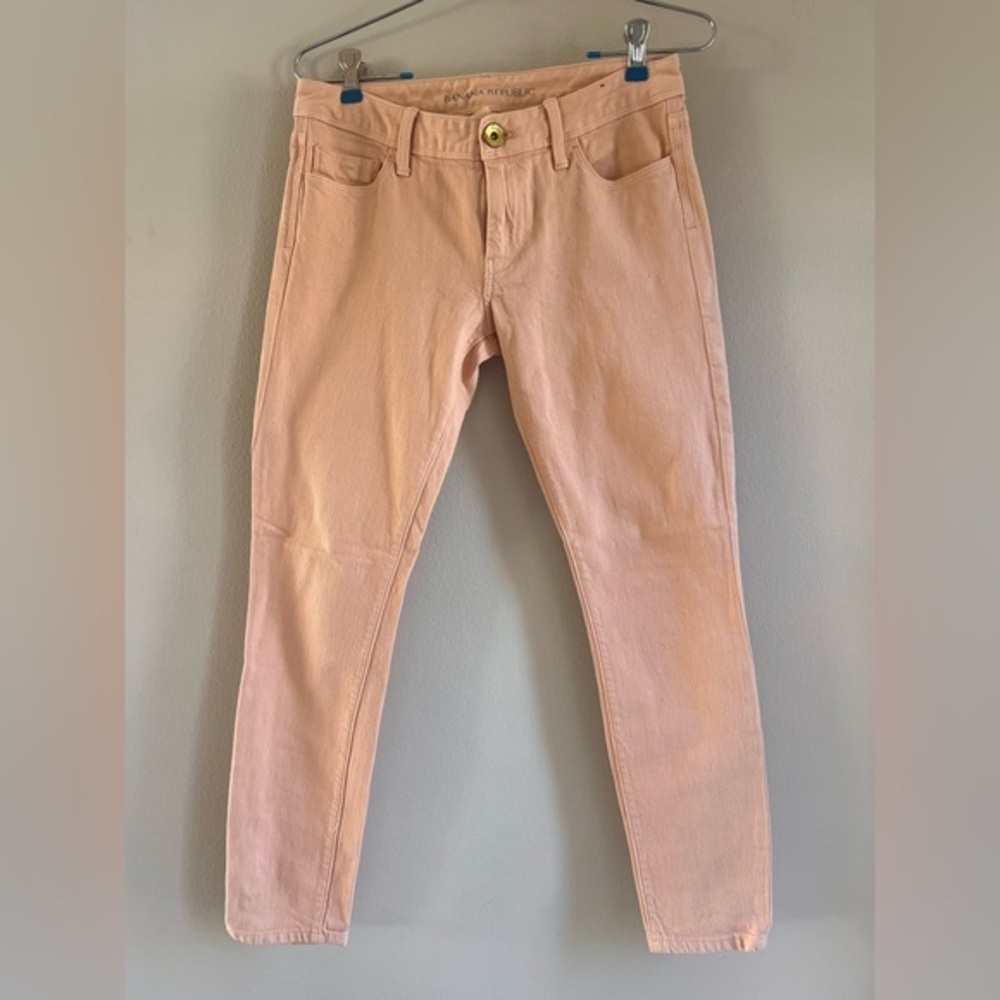 Banana Republic Light Peach Skinny Jeans Women’s size 26